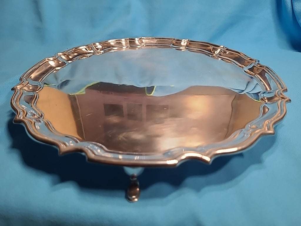Solid Silver Footed Waiter ,1933 , Baker Brothers Silver LTD , Birmingham, 537 g