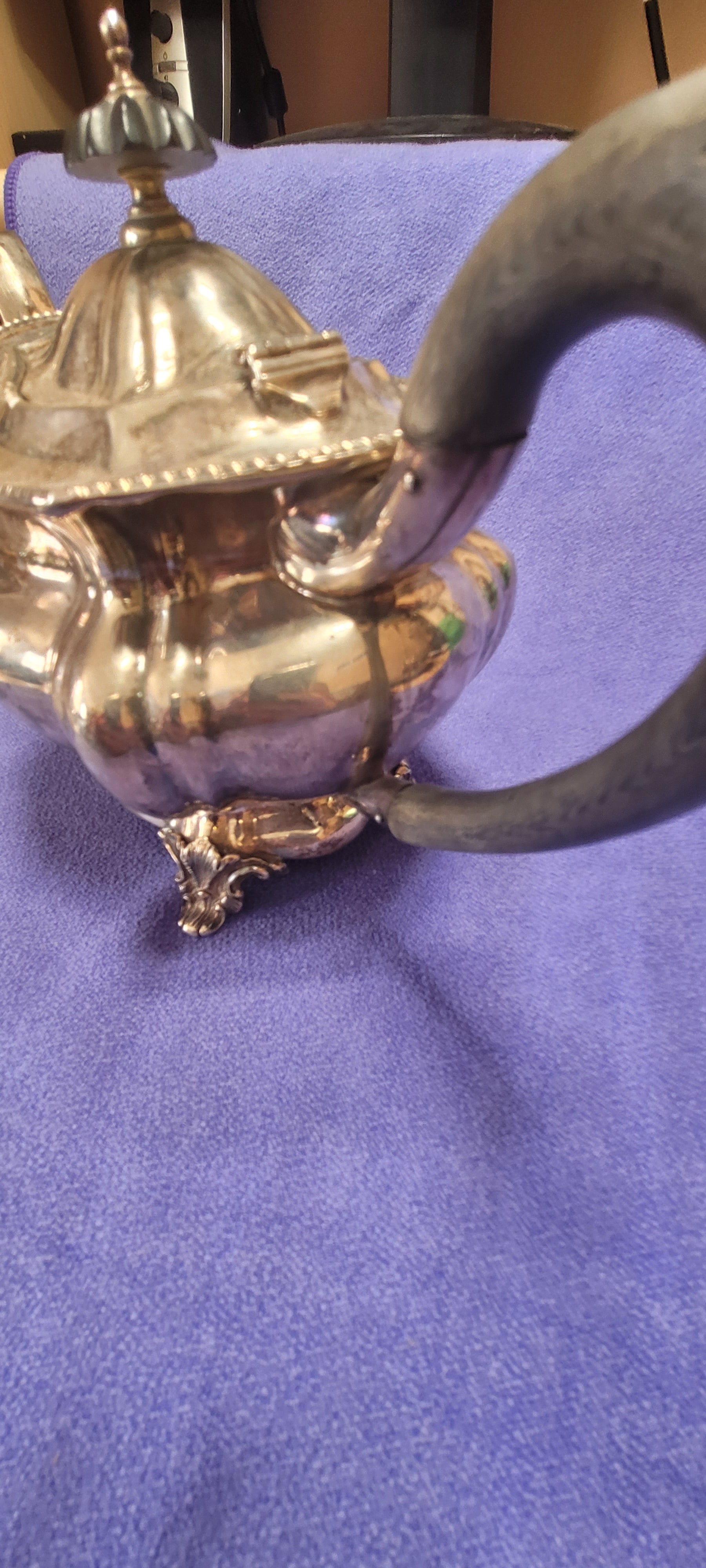 SOLID SILVER hallmarked TEA POT - 1908 Birmingham , 423g