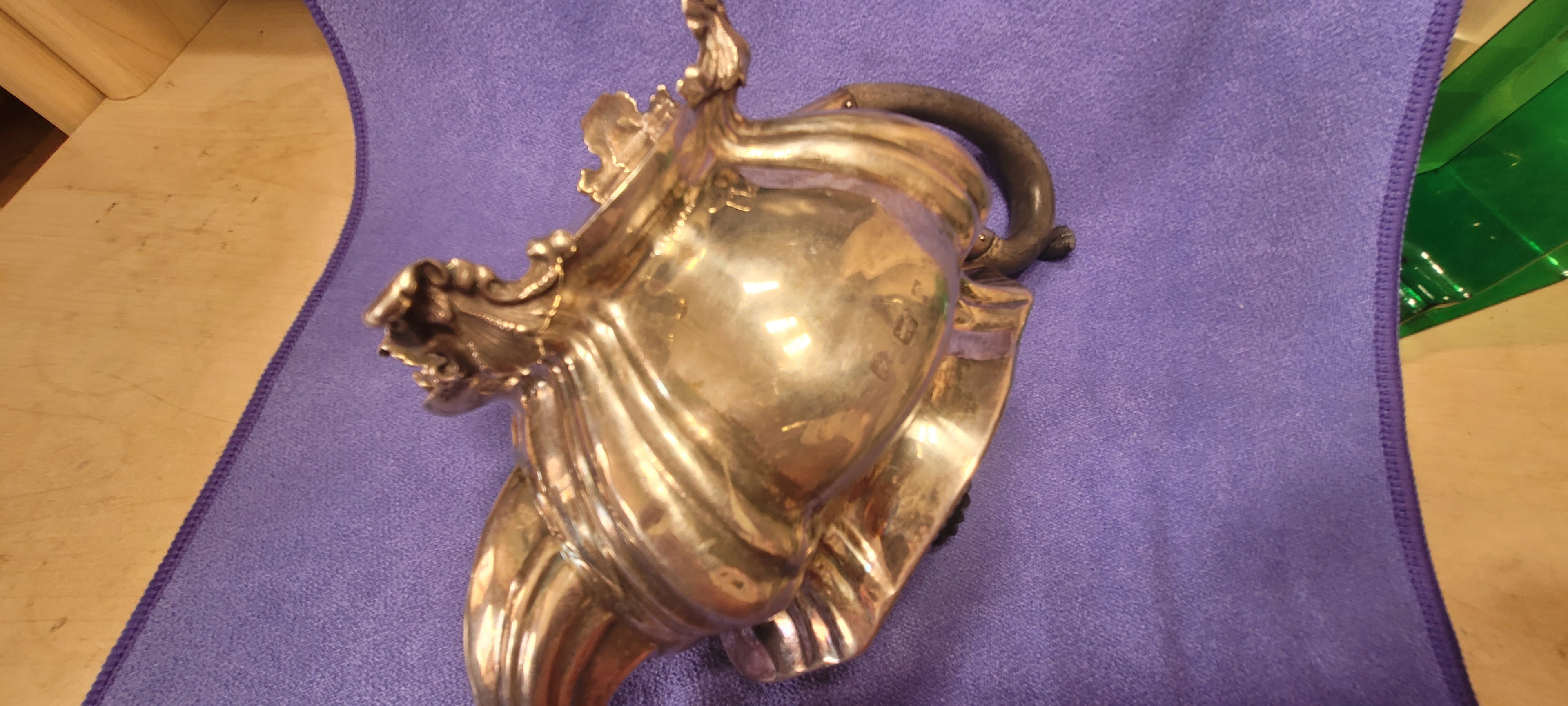 SOLID SILVER hallmarked TEA POT - 1908 Birmingham , 423g