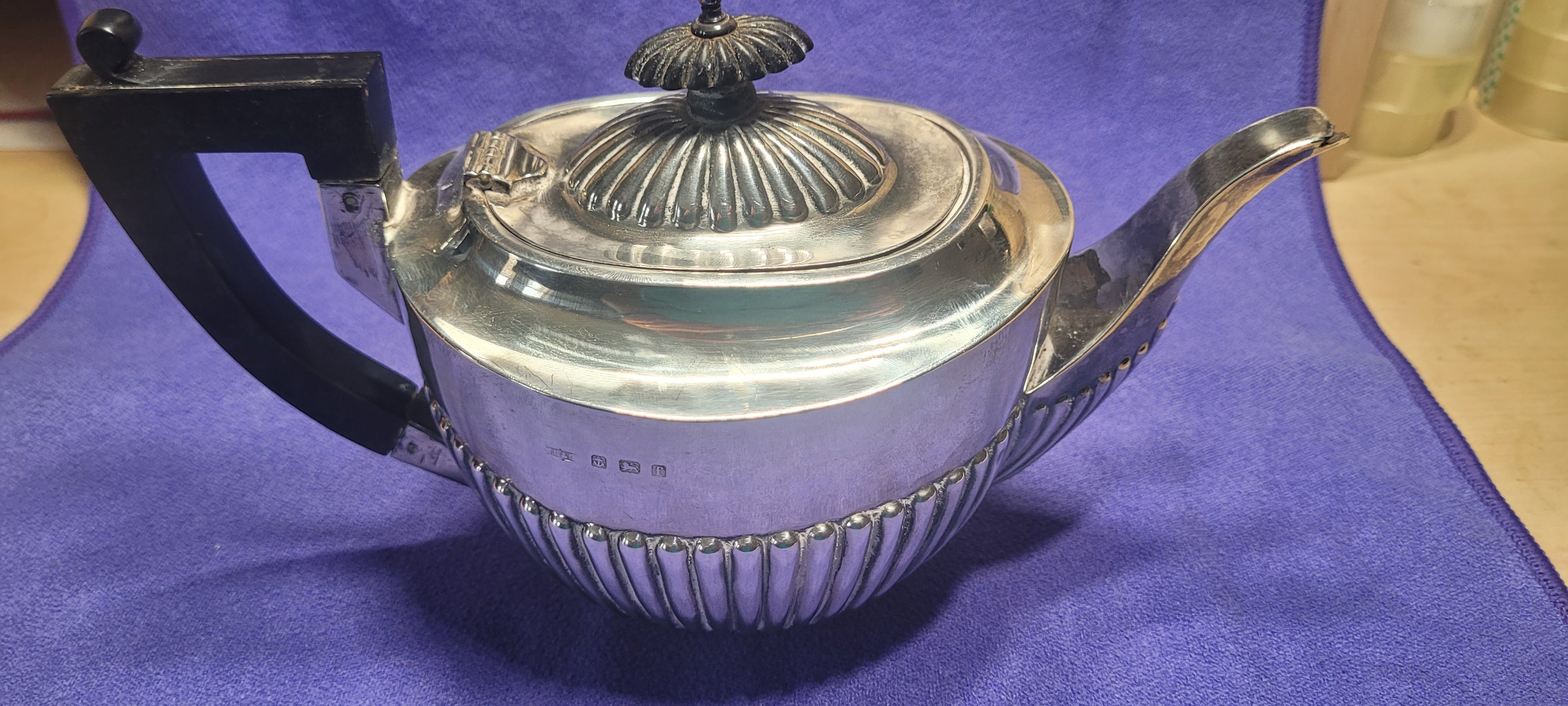 Sterling Silver Teapot, Birmingham, 348g, 1905, W Eaves & Co