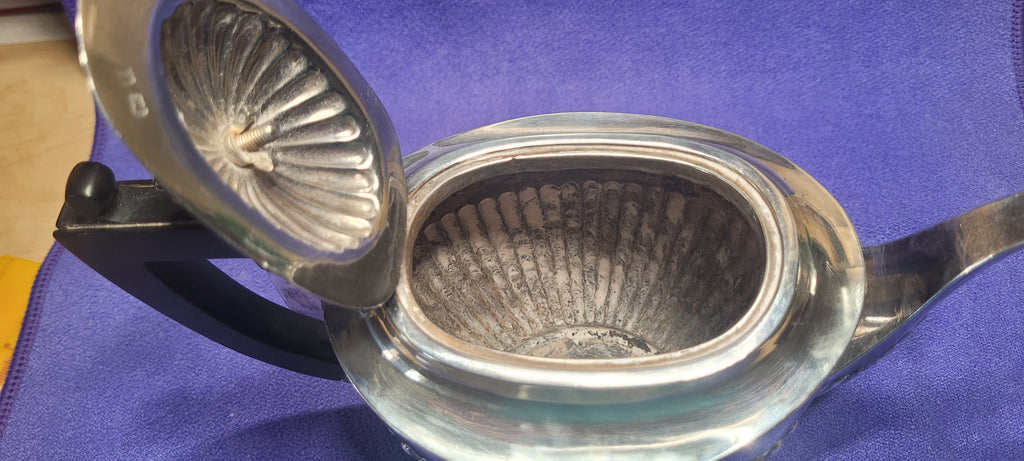 Sterling Silver Teapot, Birmingham, 348g, 1905, W Eaves & Co