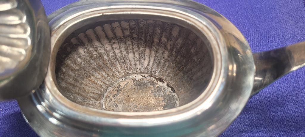 Sterling Silver Teapot, Birmingham, 348g, 1905, W Eaves & Co