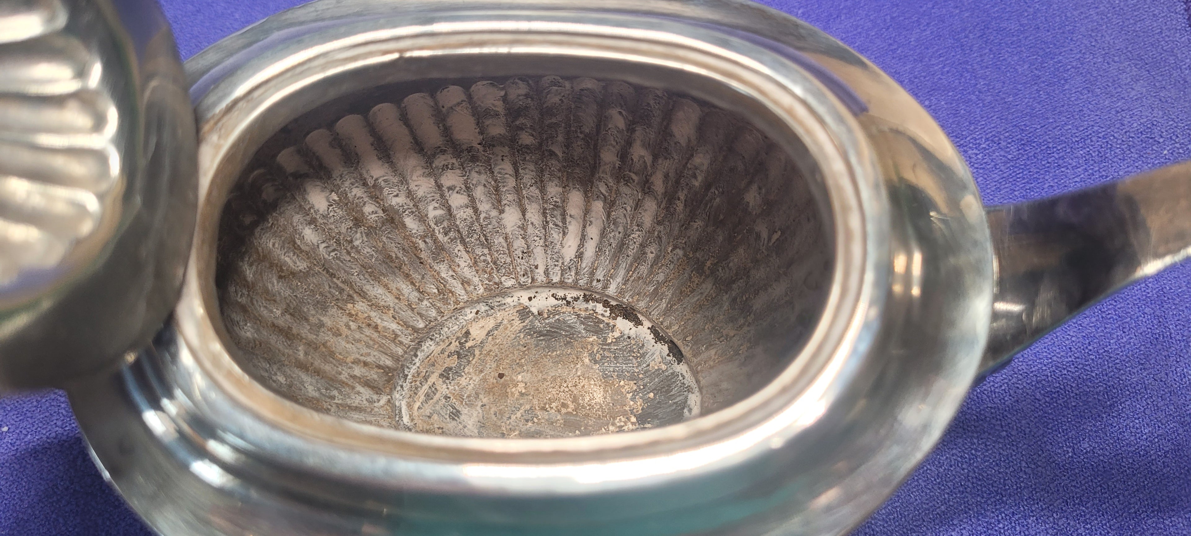 Sterling Silver Teapot, Birmingham, 348g, 1905, W Eaves & Co