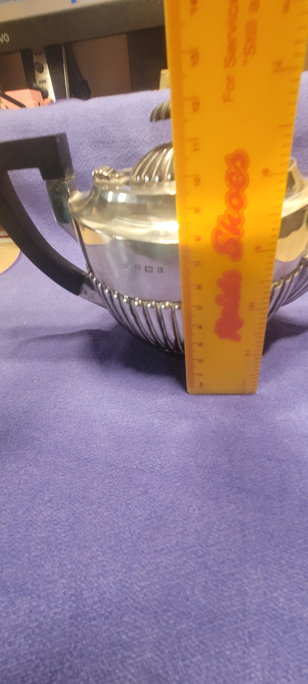 Sterling Silver Teapot, Birmingham, 348g, 1905, W Eaves & Co