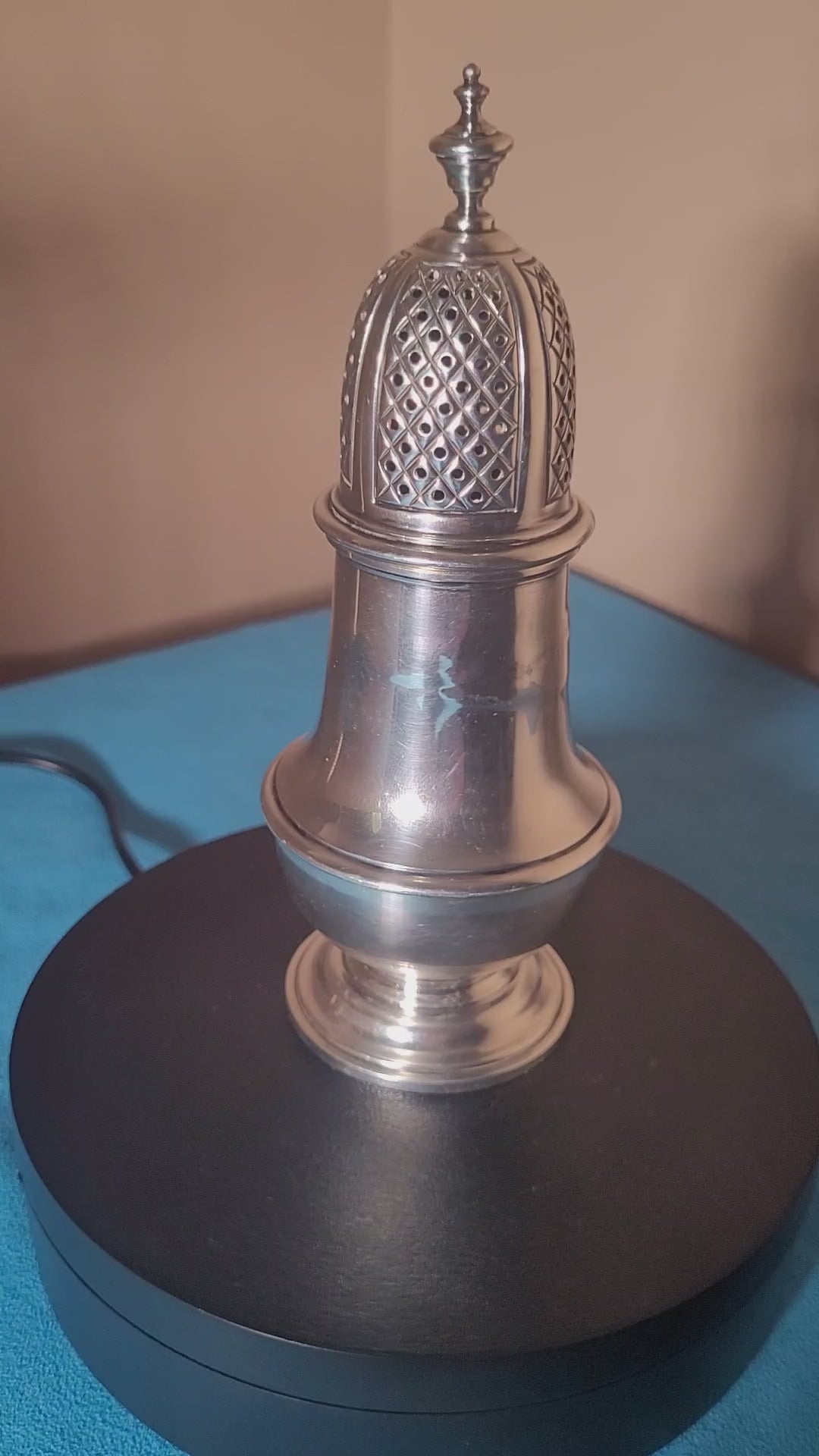 Antique Silver Sugar Castor London 1957 107g Mills & Hersey Hallmarked