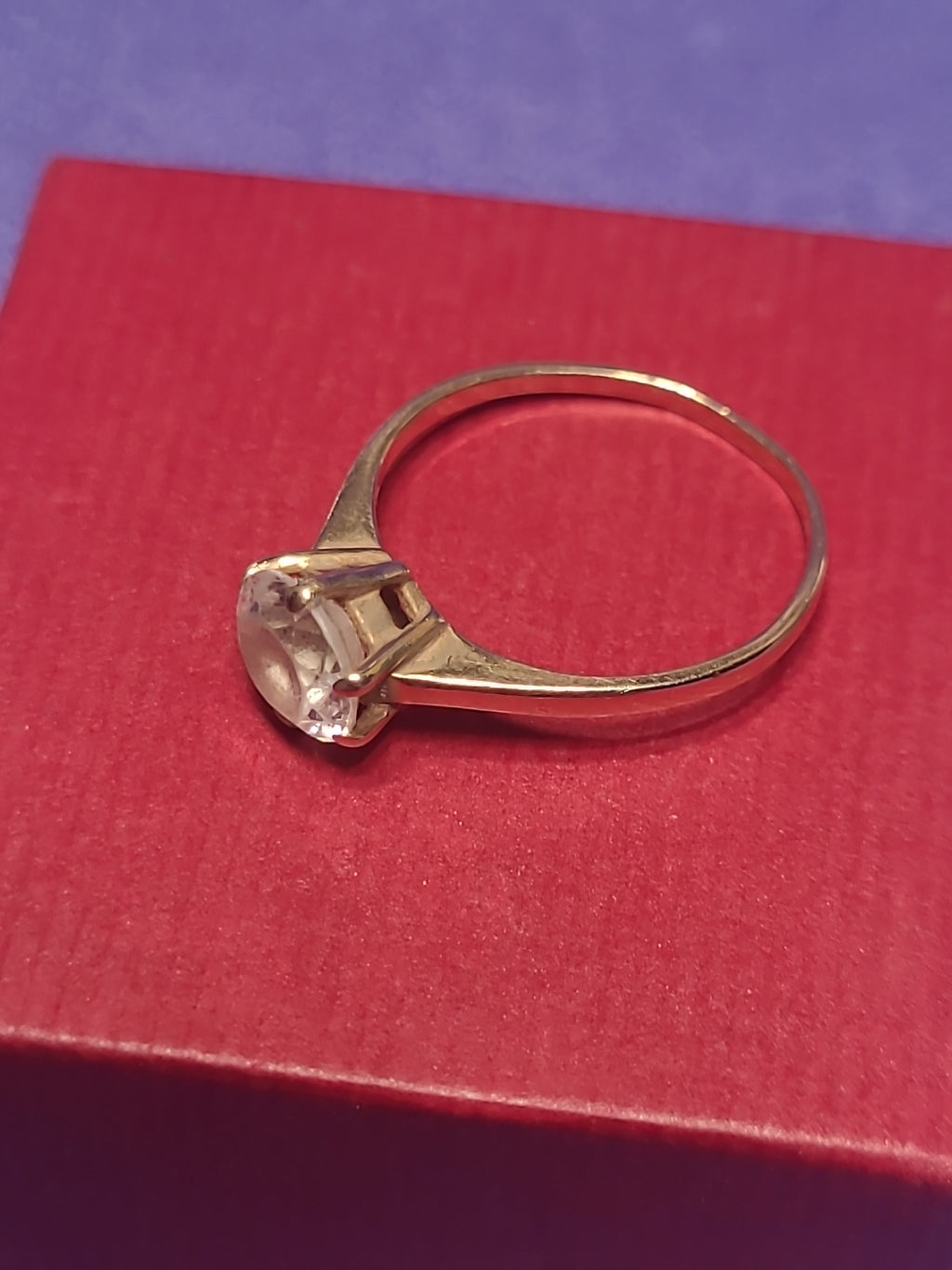 9ct Gold CZ Solitaire Ring Size L 1/2 Hallmarked Boxed 1.8g