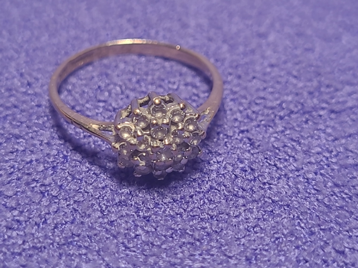 Vintage 9ct Yellow Gold Snowflake Cluster Cocktail Ring Size I 1/2