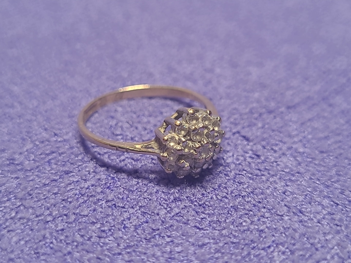 Vintage 9ct Yellow Gold Snowflake Cluster Cocktail Ring Size I 1/2
