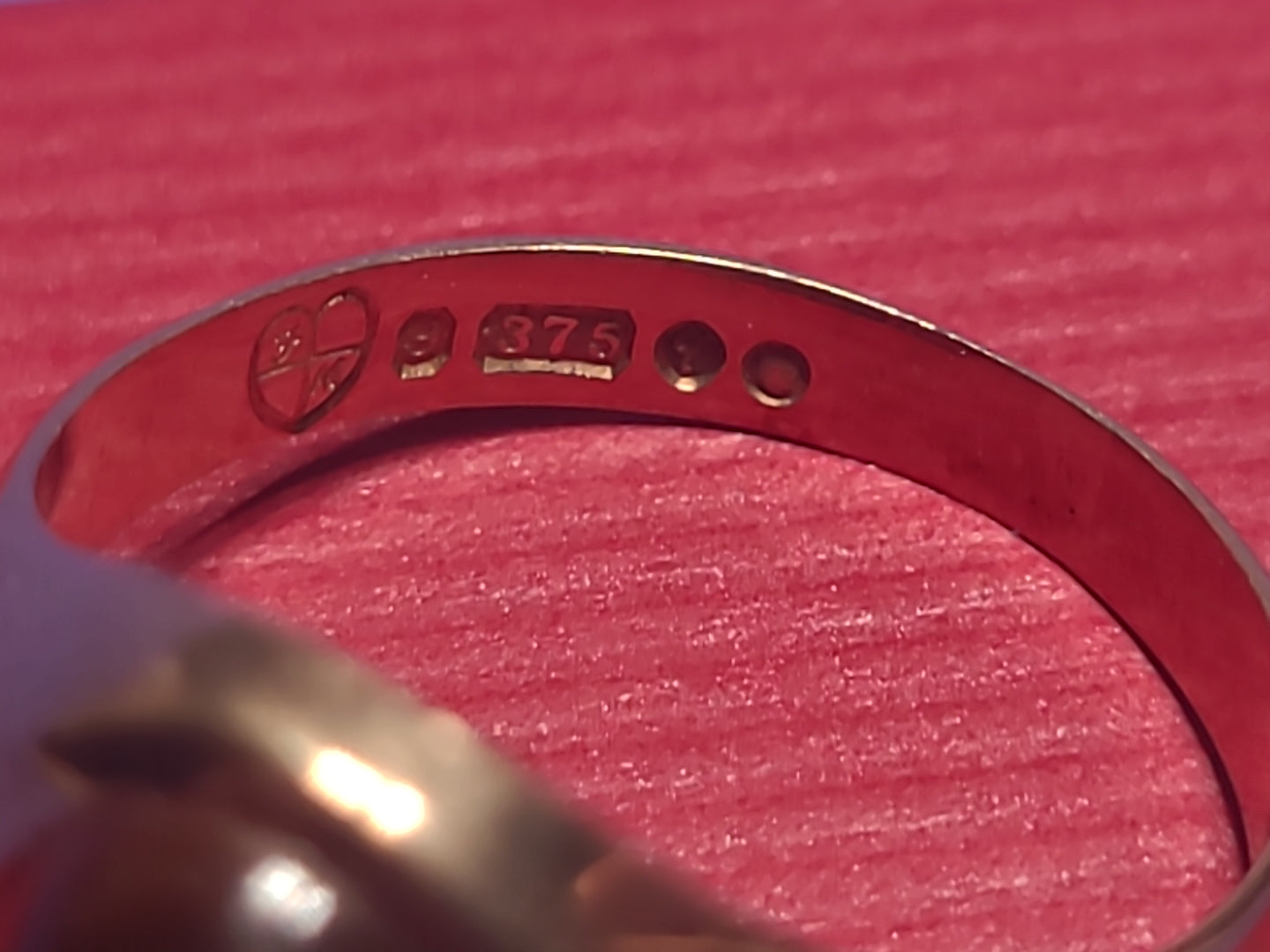 Vintage 9ct Gold Tiger’s Eye Signet Style Ring Hallmarked 375 Size L