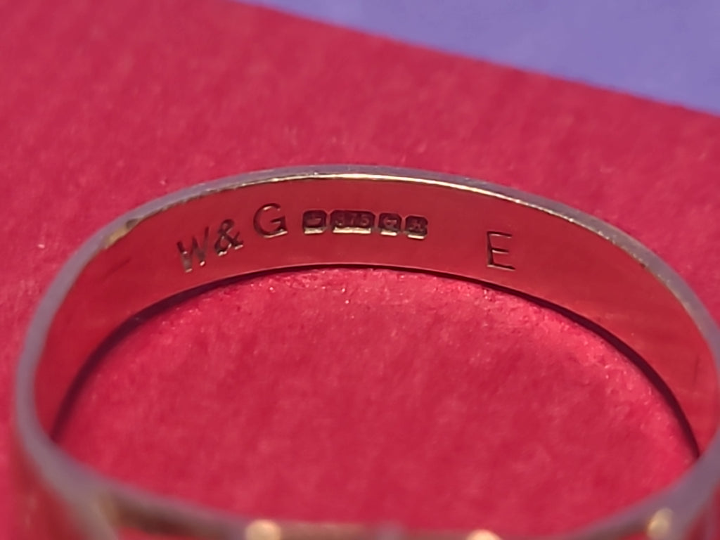 9ct Gold Daisy Cluster Ring Size I 1/2 Yellow Gold 375 Hallmarked Floral Design