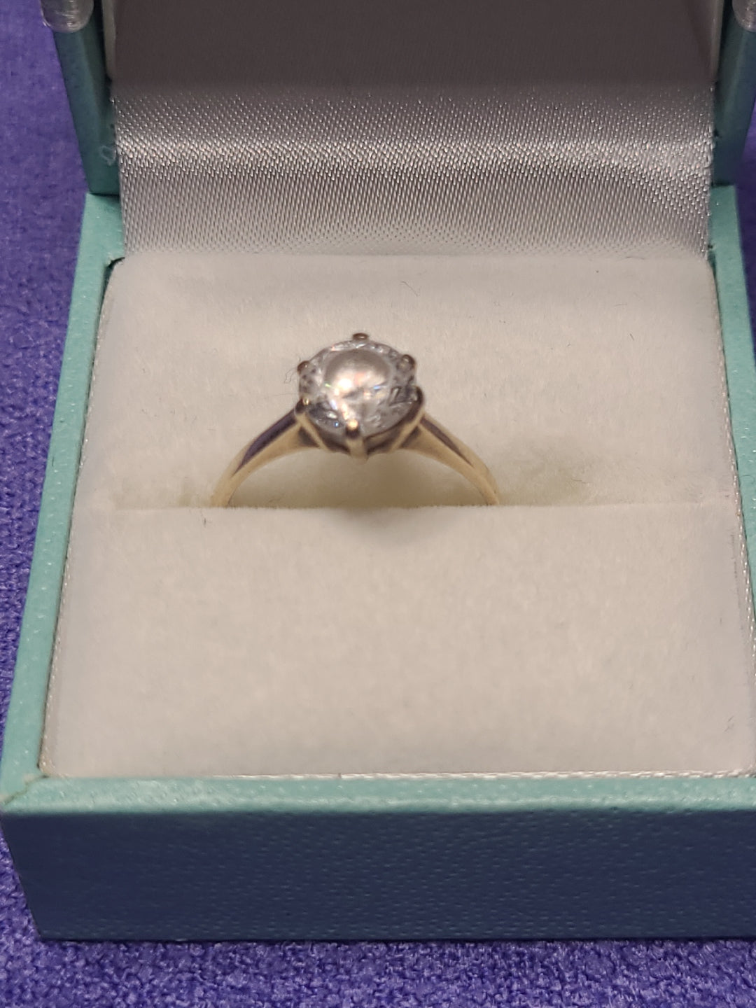 9ct Gold CZ Solitaire Ring Size L 1/2 Hallmarked Boxed 1.8g