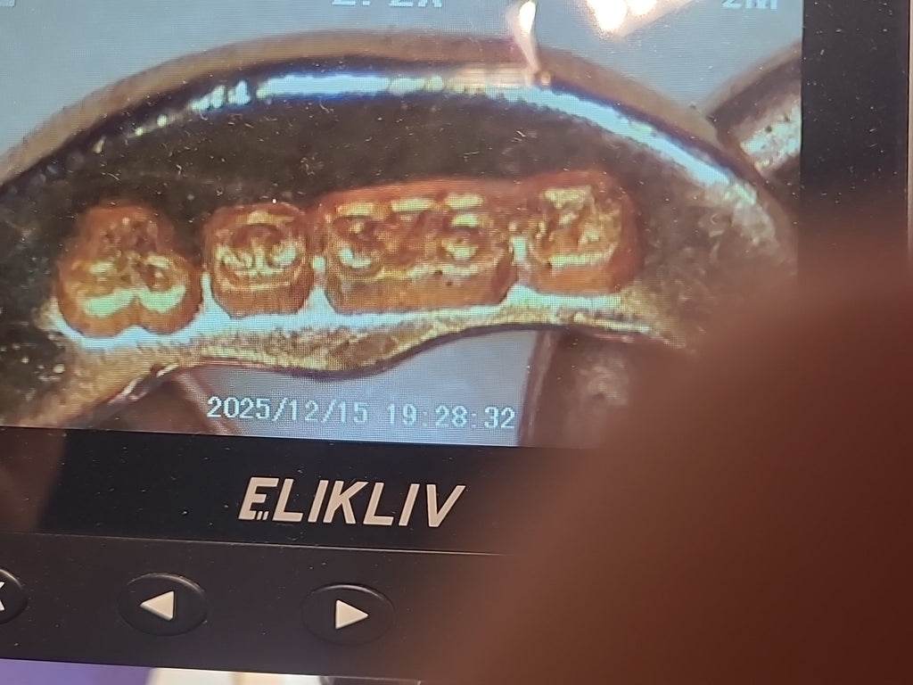 9ct Gold Onyx & Bloodstone Fob Pendant With Chain Hallmarked 7.5g