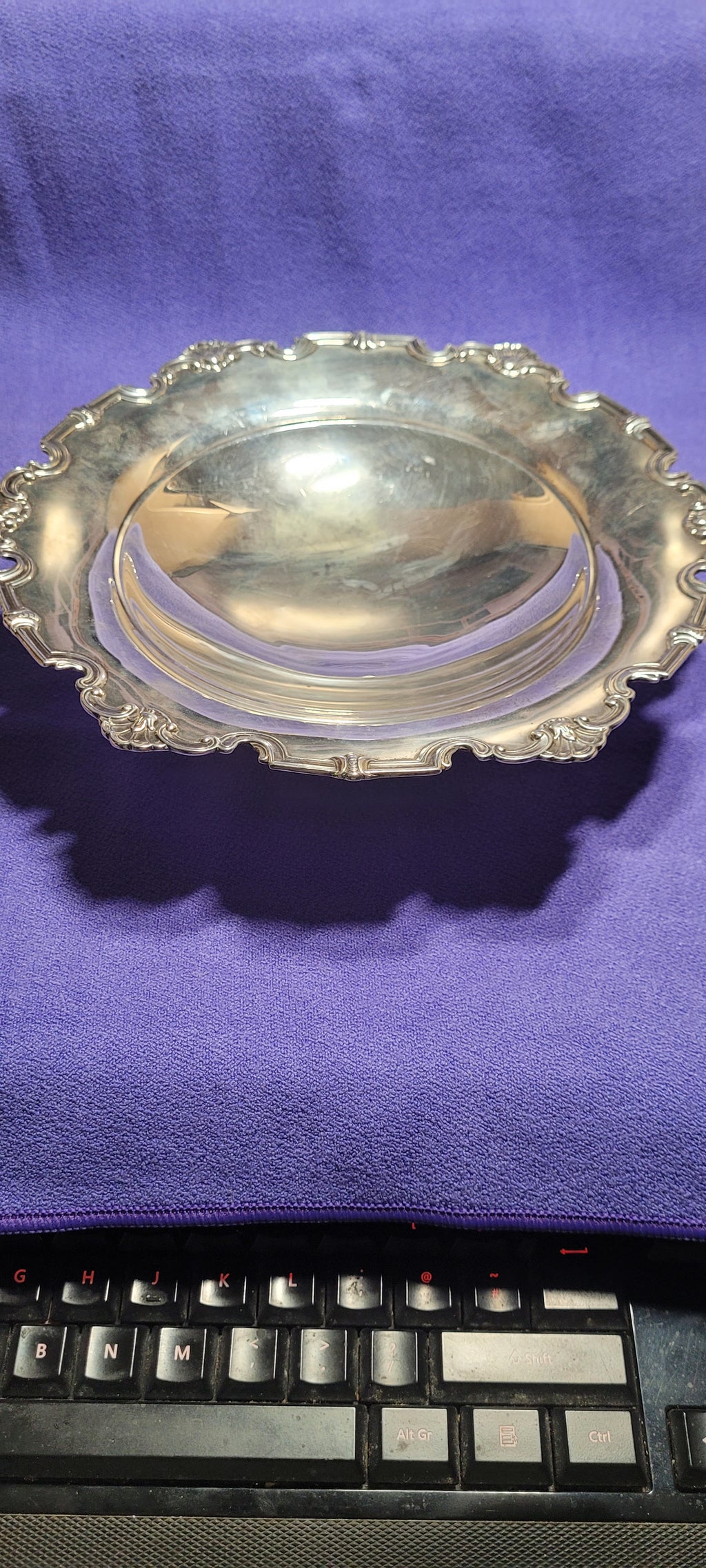 Mappin & Webb , Sterling Silver Large Tazza Dish , Sheffield , 1945 , 296g
