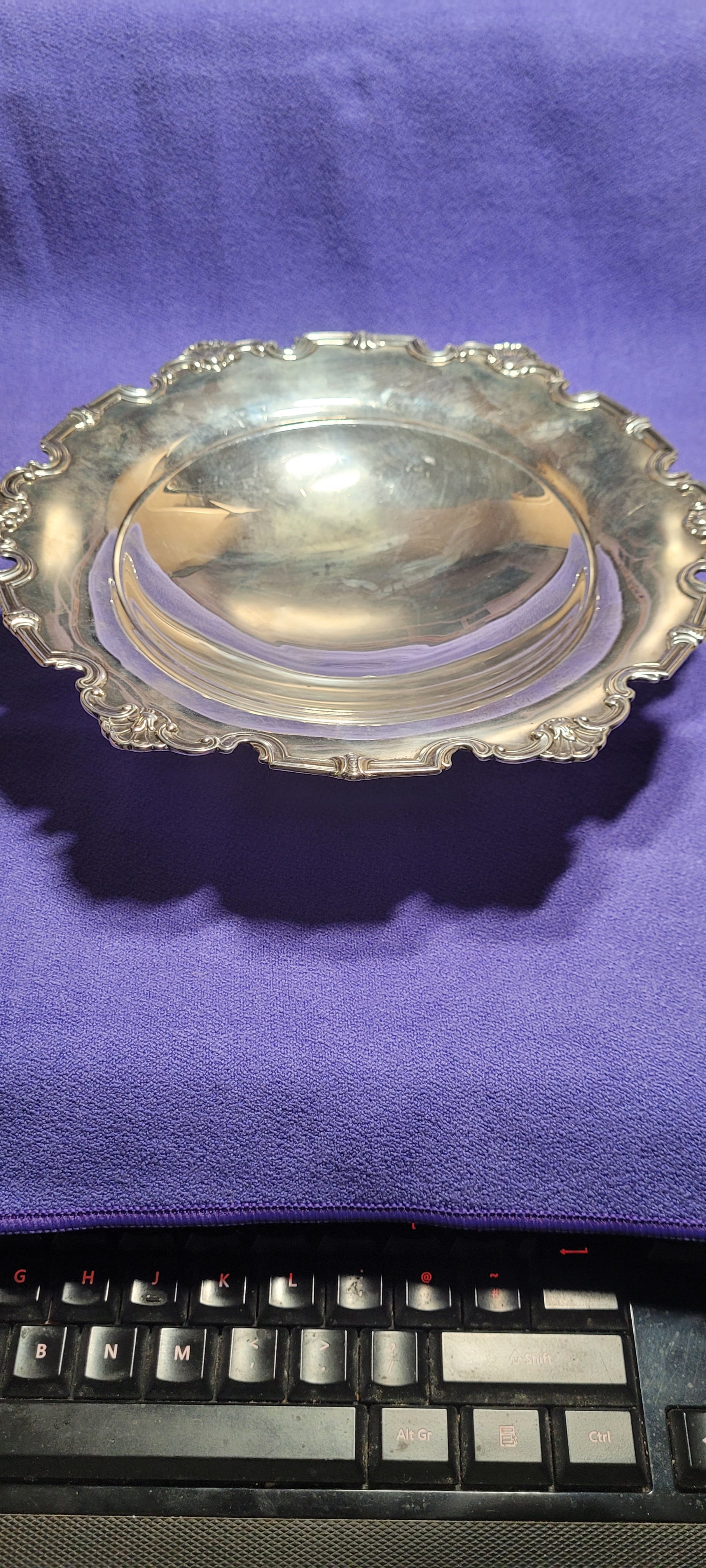 Mappin & Webb , Sterling Silver Large Tazza Dish , Sheffield , 1945 , 296g