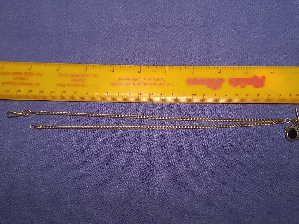 9ct Gold Onyx & Bloodstone Fob Pendant With Chain Hallmarked 7.5g