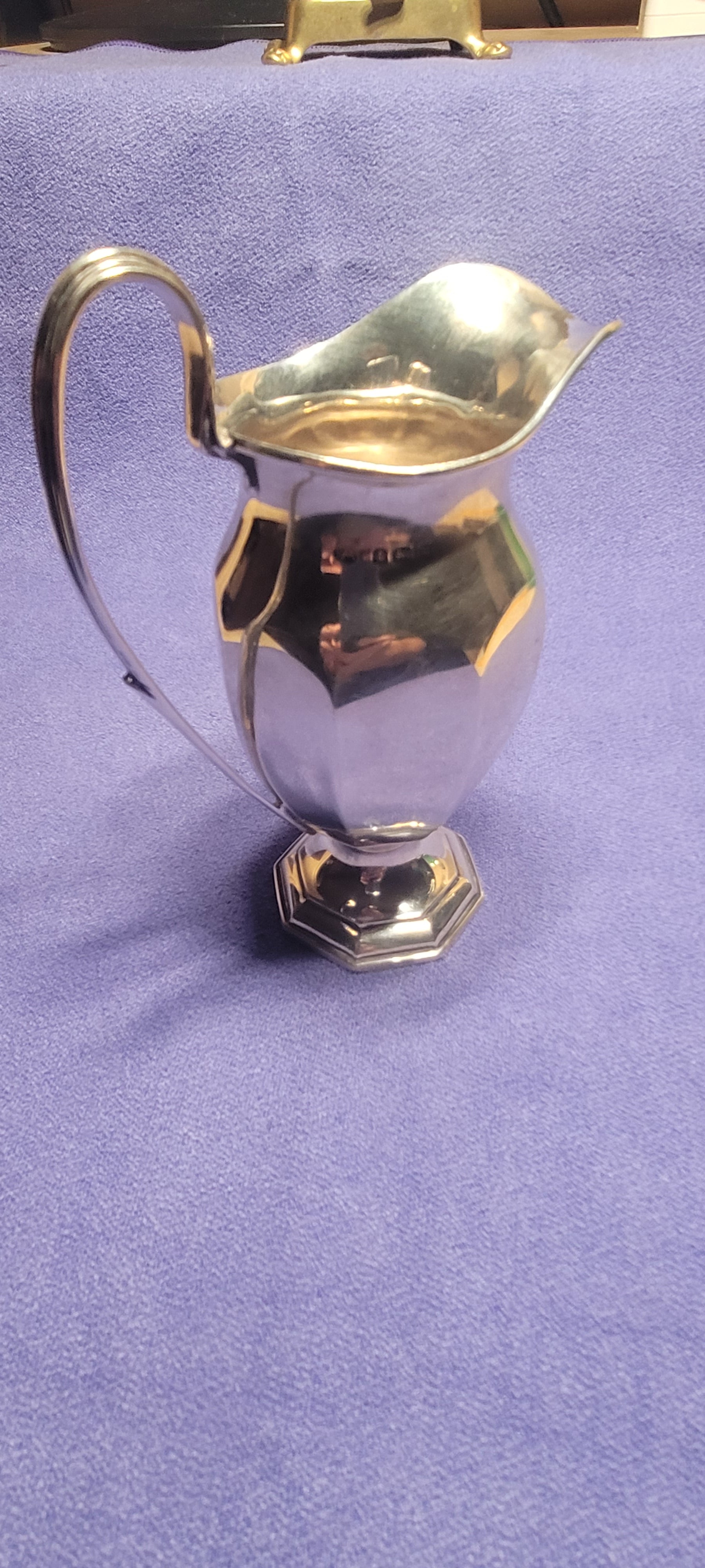 Cream Jug by Adie Brothers Ltd , Birmingham , 1932 , 129g