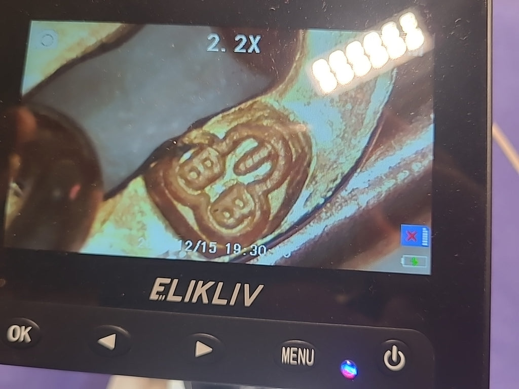 9ct Gold Onyx & Bloodstone Fob Pendant With Chain Hallmarked 7.5g