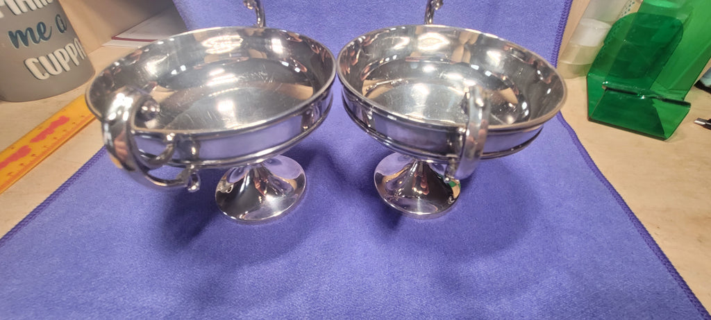 PAIR SOLID SILVER HANDLED PEDESTAL BOWLS FORDHAM & FAULKNER SHEFFIELD 1902 388g