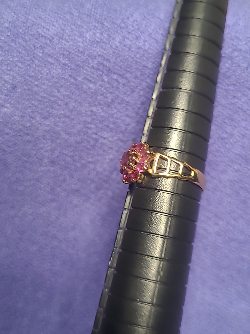 9ct Yellow Gold Ruby Cluster Ring Daisy Flower Style Vintage Design 375 Hallmark