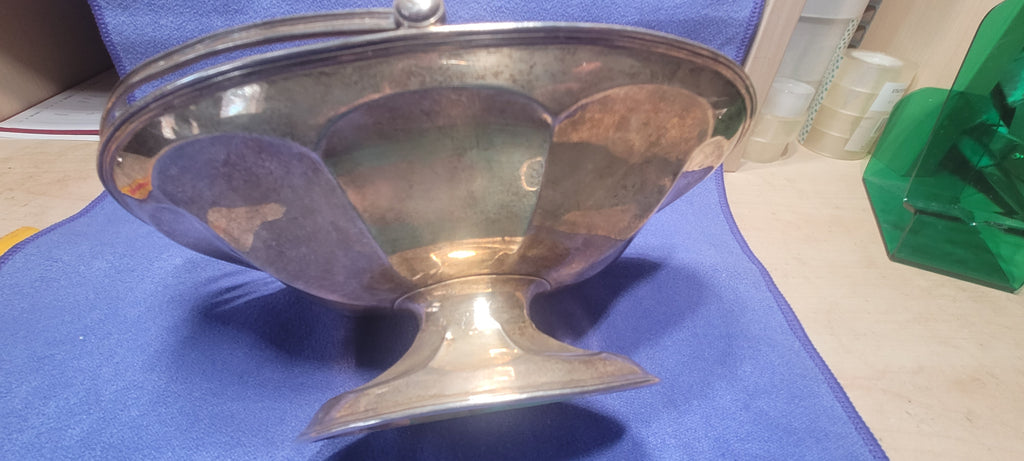 Solid Silver Fruit Handled Basket,Holland Aldwinckle & Slater,London,344g ,1909