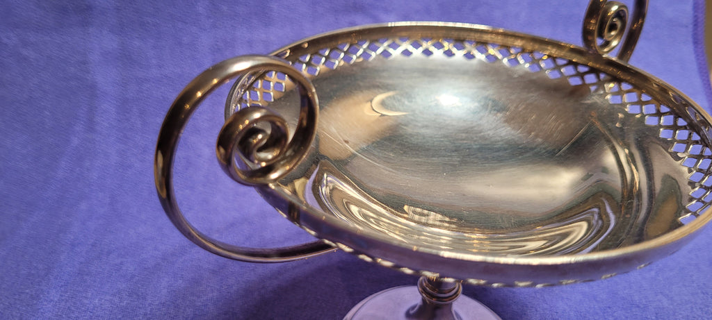Antique Solid Silver Tazza Dish London 1909 John Collard Vickery 206g Approx