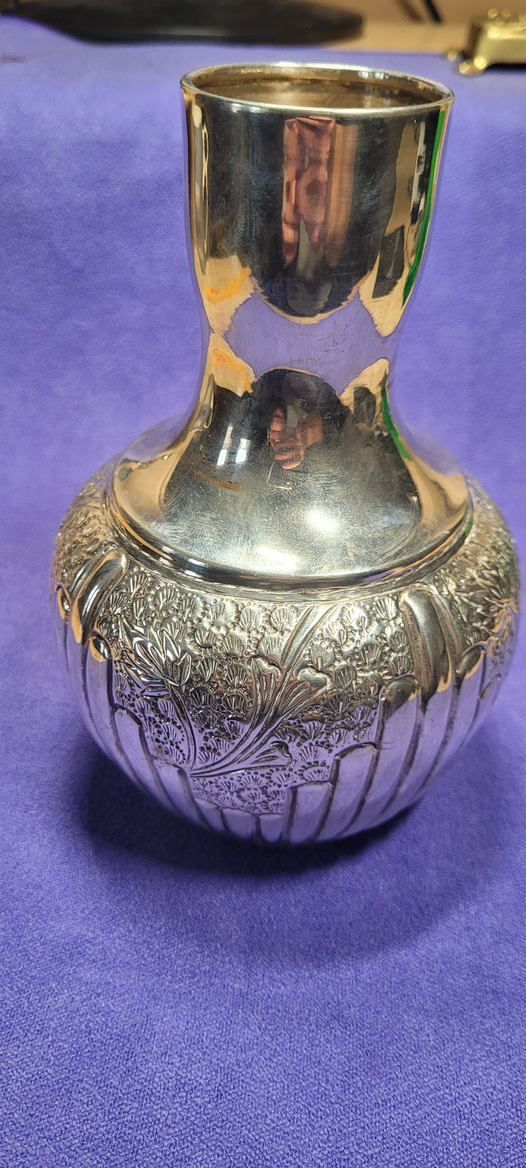 Antique Solid Silver Vase 351g 18cm Hand Chased Floral Design Stamped "SILVER"