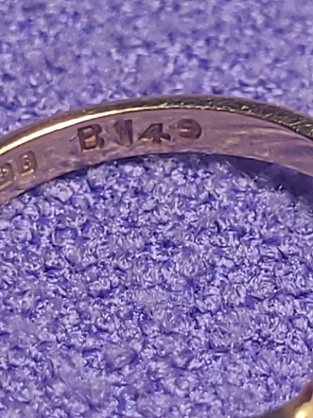 18ct Yellow Gold Ruby & Diamond Daisy Cluster Ring Size M 3.64g Vintage