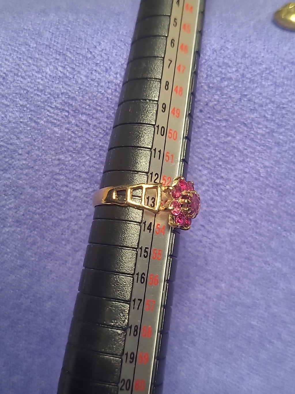 9ct Yellow Gold Ruby Cluster Ring Daisy Flower Style Vintage Design 375 Hallmark