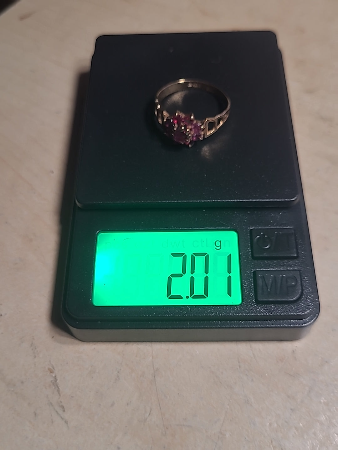 9ct Yellow Gold Ruby Cluster Ring Daisy Flower Style Vintage Design 375 Hallmark