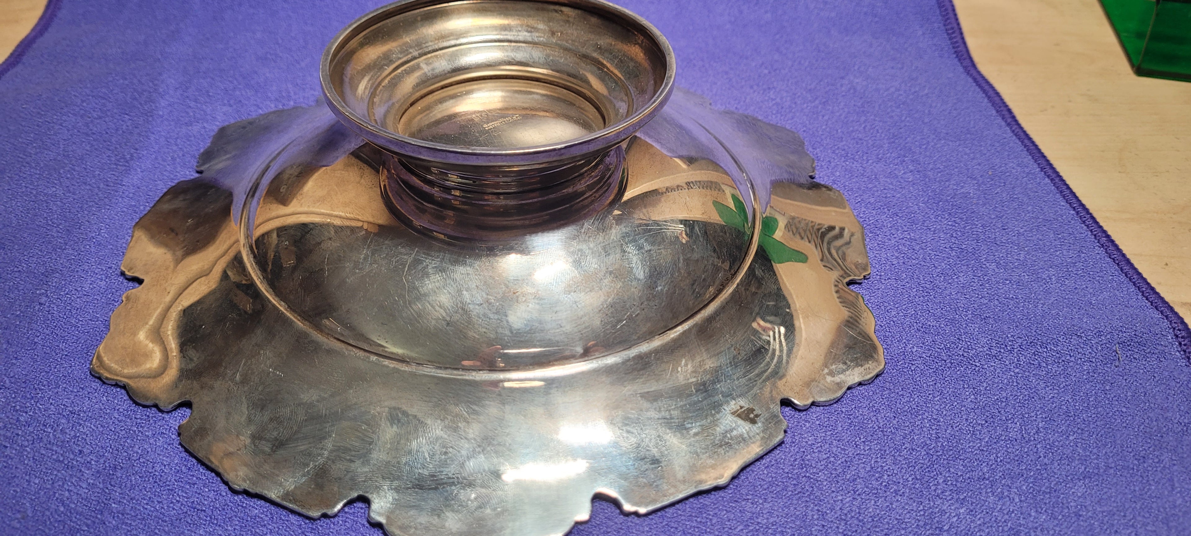 Mappin & Webb , Sterling Silver Large Tazza Dish , Sheffield , 1945 , 296g