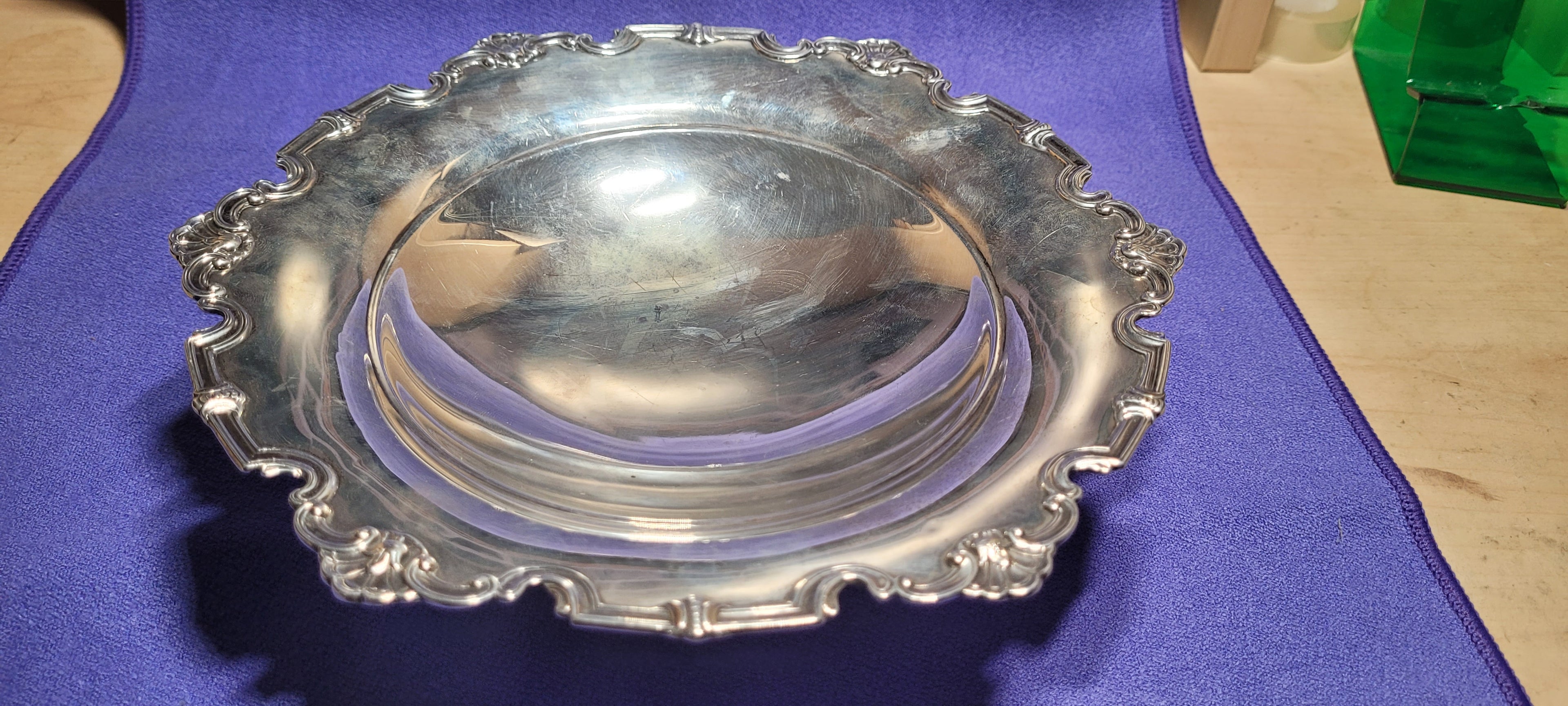 Mappin & Webb , Sterling Silver Large Tazza Dish , Sheffield , 1945 , 296g