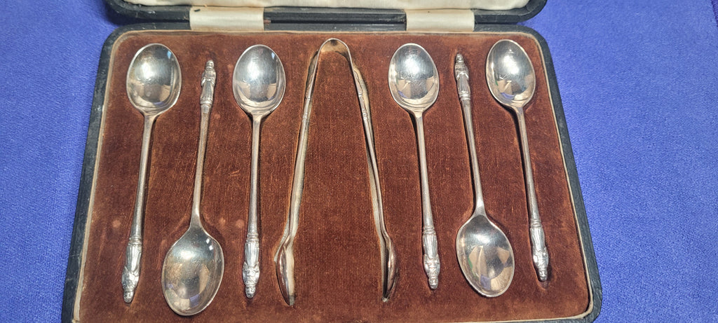 Antique Cased Solid Silver Spoon & Tong Set Walker & Hall 1923 98g