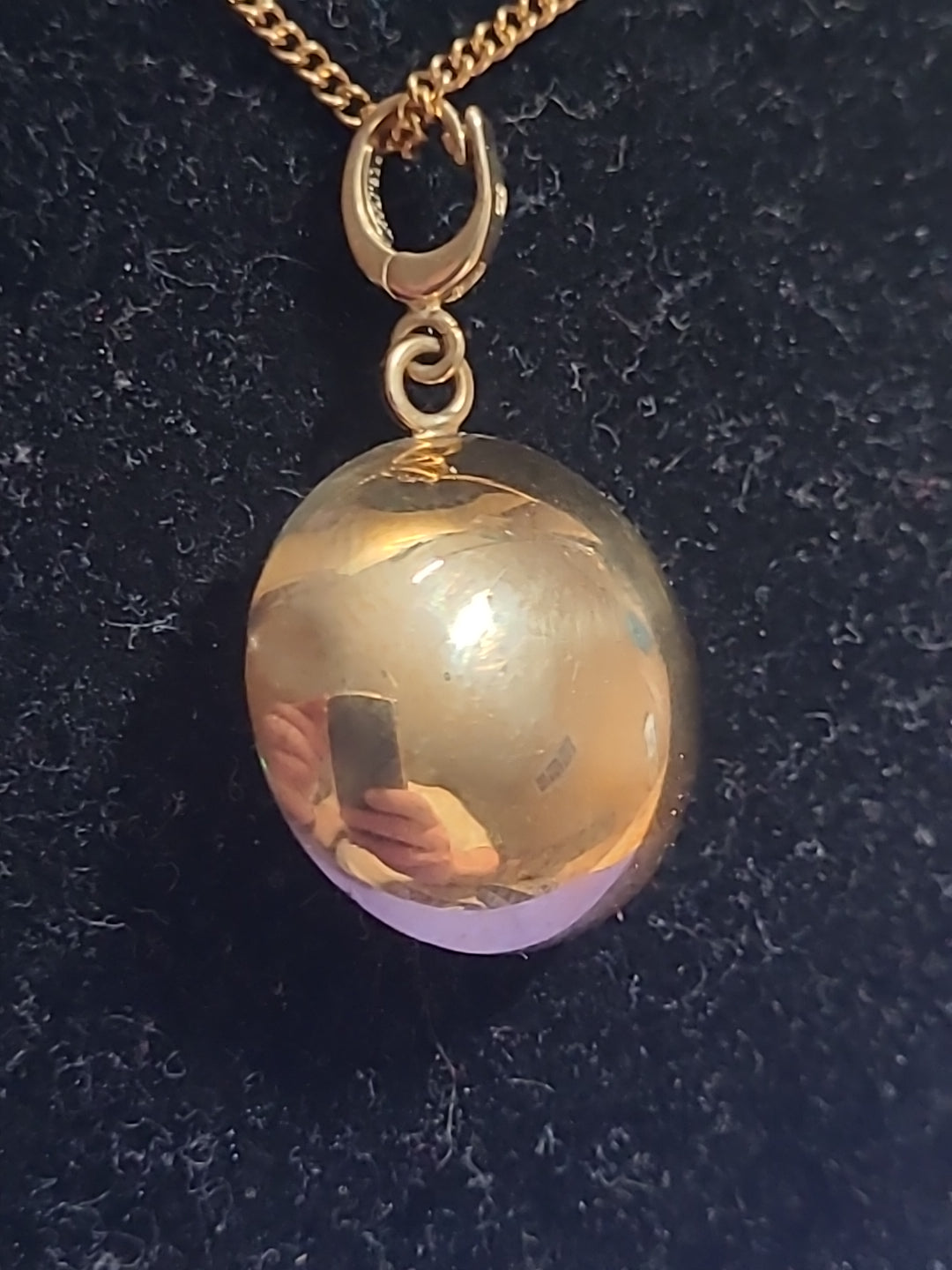 9ct 375 Yellow Gold Pendant With 9ct Gold Chain Hallmarked 5.93g