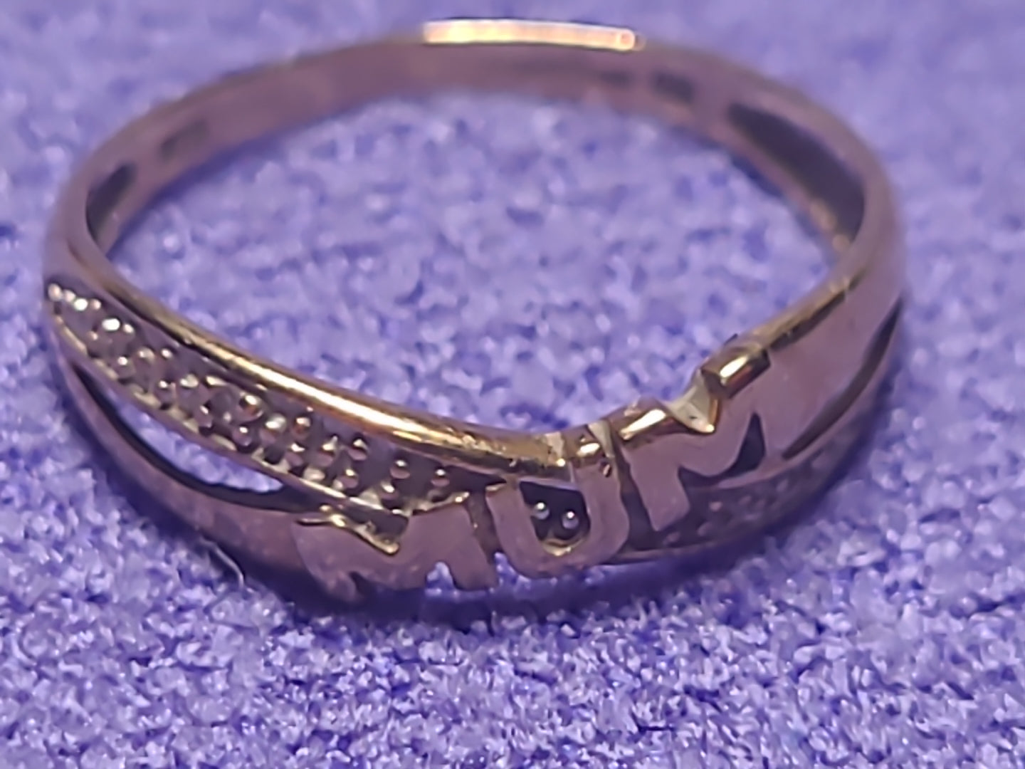 9ct Yellow Gold MUM Ring Size K Hallmarked Mother's Day Gift Present