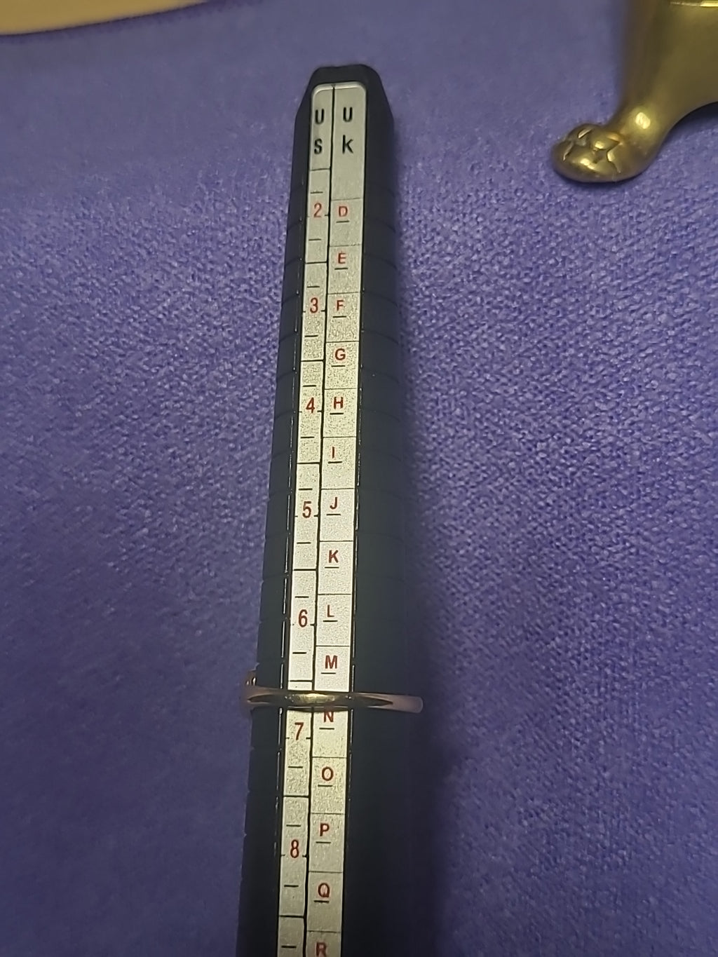 9ct Gold Two-Tone Moonstone Floral Ring Size M 1/2 Hallmarked Superb Condition