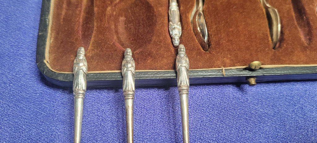 Antique Cased Solid Silver Spoon & Tong Set Walker & Hall 1923 98g