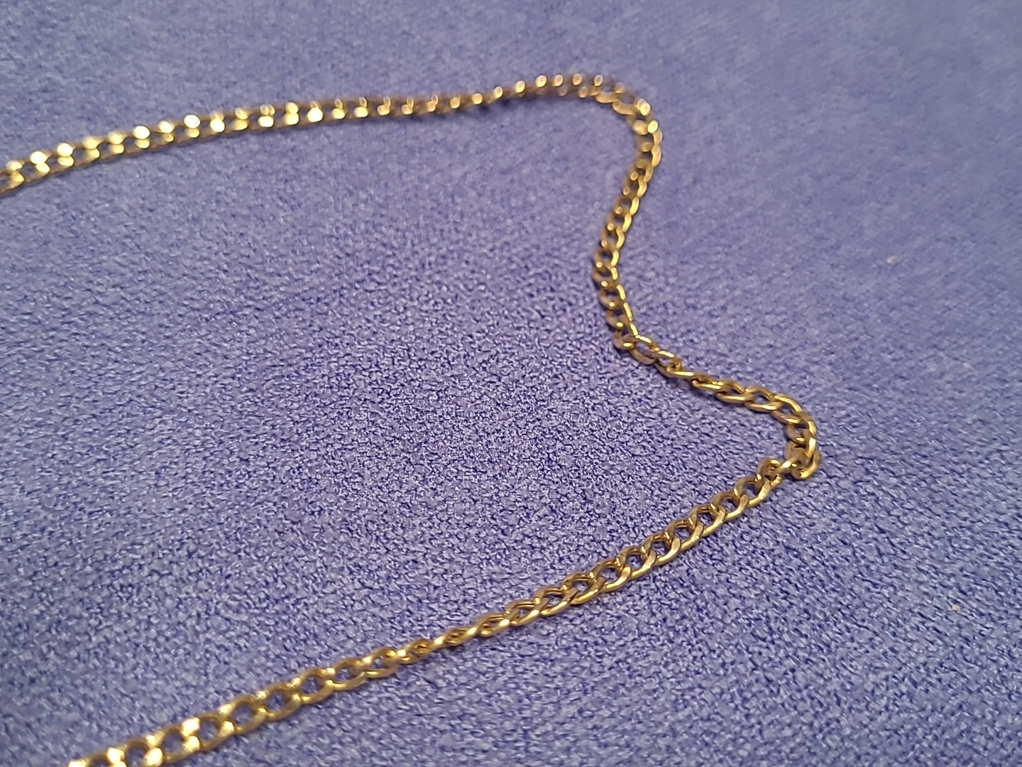 9ct Gold Onyx & Bloodstone Fob Pendant With Chain Hallmarked 7.5g