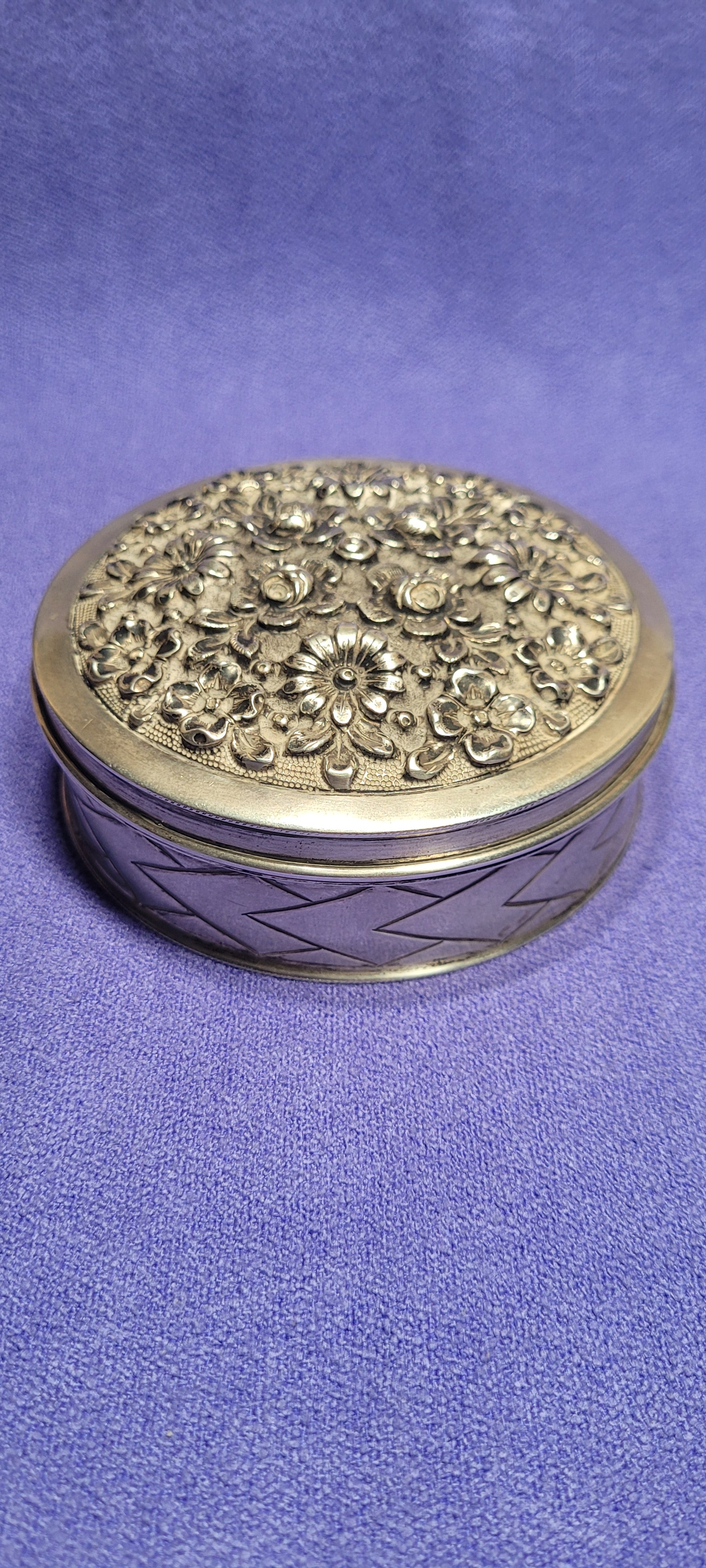 Silver 833, Portuguese , Porto ,Casket Circular, Maker Mark is Unreadable