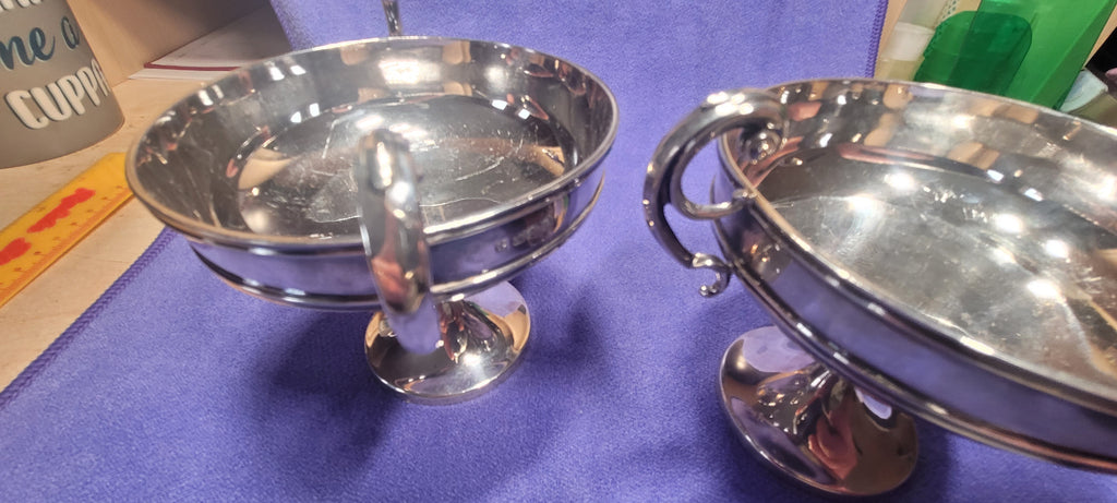 PAIR SOLID SILVER HANDLED PEDESTAL BOWLS FORDHAM & FAULKNER SHEFFIELD 1902 388g