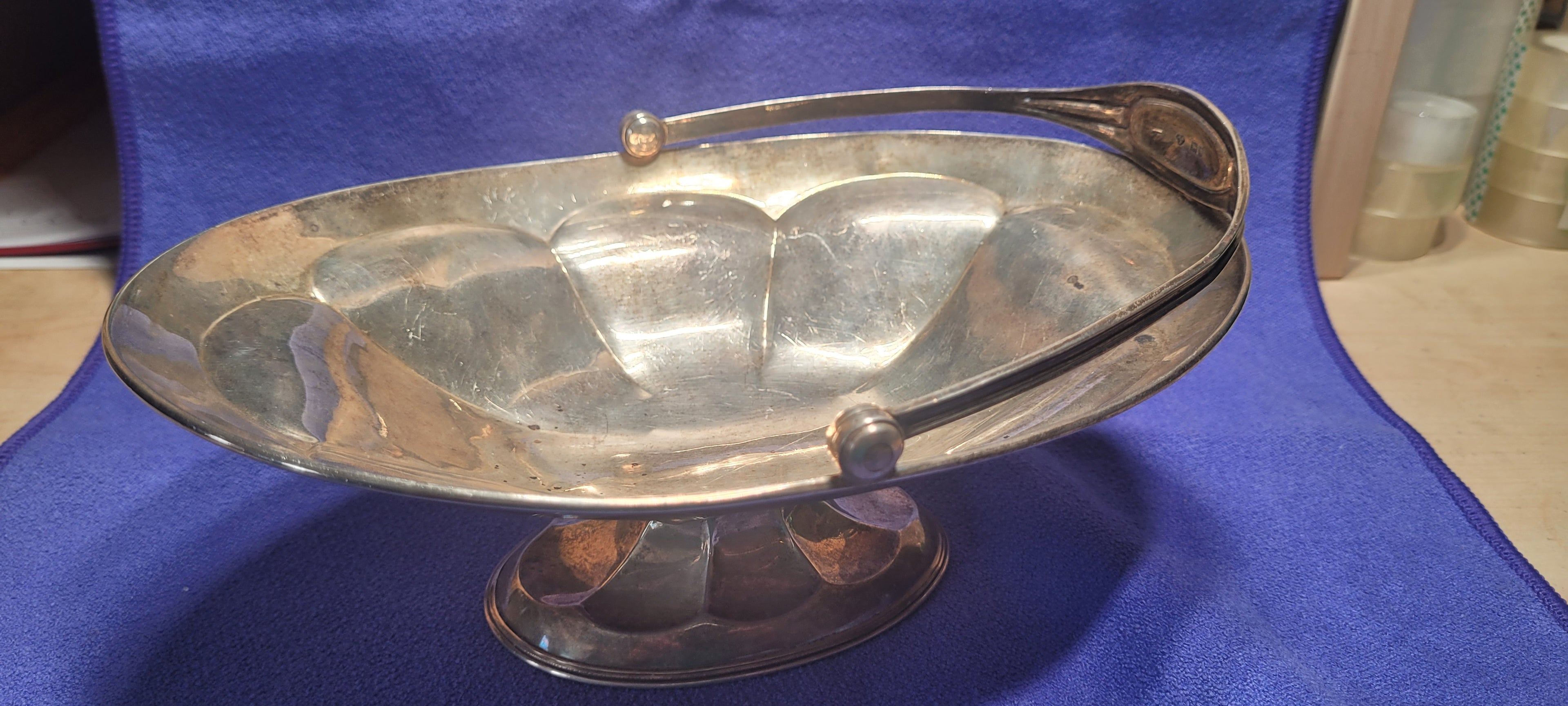 Solid Silver Fruit Handled Basket,Holland Aldwinckle & Slater,London,344g ,1909