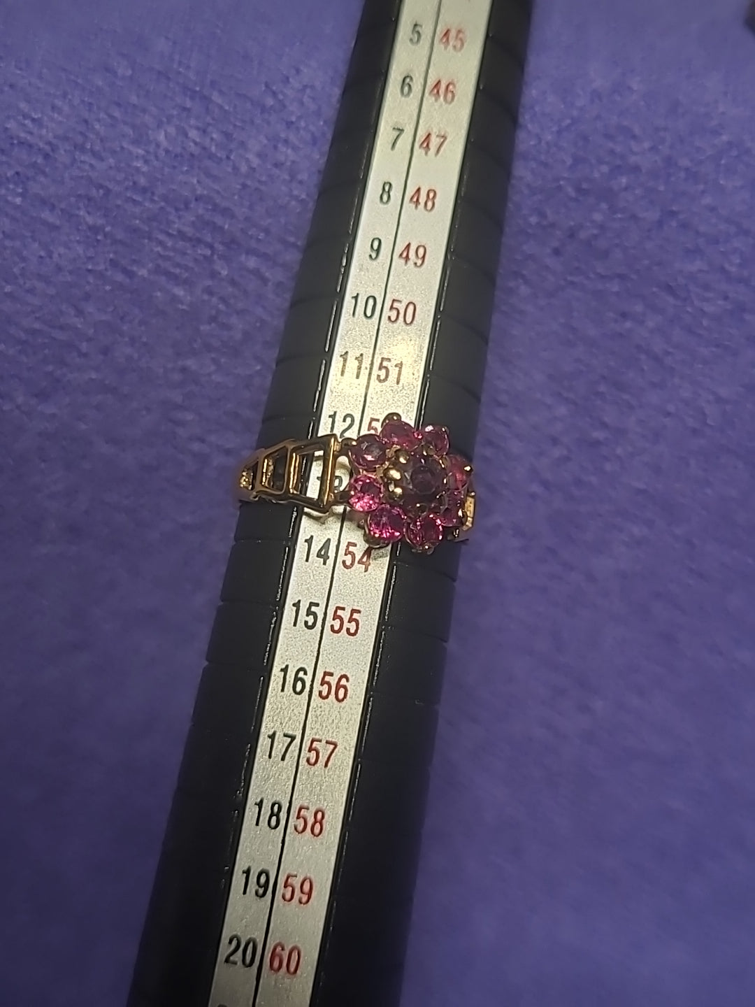 9ct Yellow Gold Ruby Cluster Ring Daisy Flower Style Vintage Design 375 Hallmark