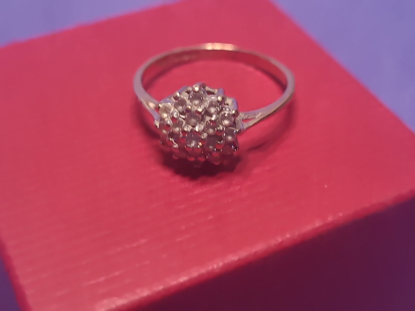 Vintage 9ct Yellow Gold Snowflake Cluster Cocktail Ring Size I 1/2